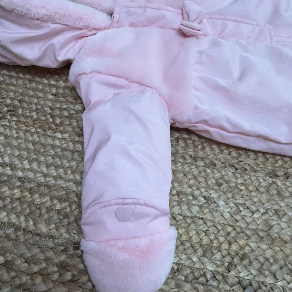 London Fog Vintage Baby Girl Snowsuit size 6-9 month Pink Embroidered Roses Warm